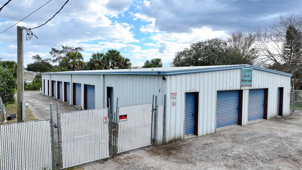 More Photos Of 1110 Buckhead Ridge, Okeechobee General Retail For Sale