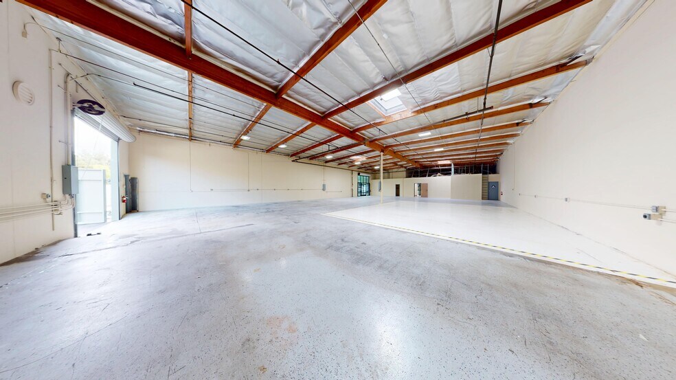 More Photos Of 1030 Calle Recodo, San Clemente Warehouse For Lease
