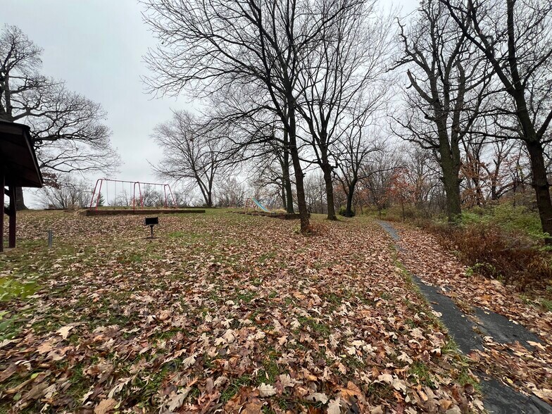More Photos Of TBD E Park ave, Kansas City Land For Sale