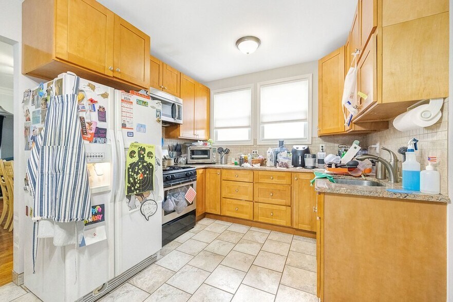 More Photos Of , Clifton Unknown For Sale
