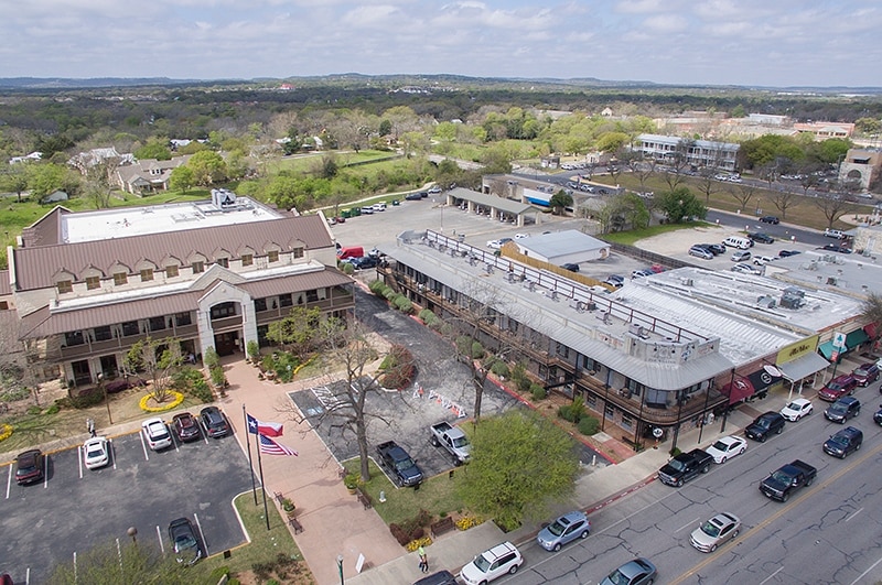 More Photos Of 152-170 S Main St, Boerne Storefront For Lease