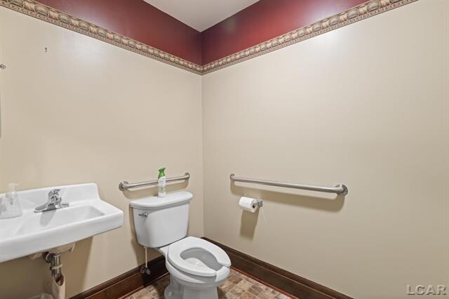 More Photos Of 222 E Maumee St, Adrian Office Residential For Sale