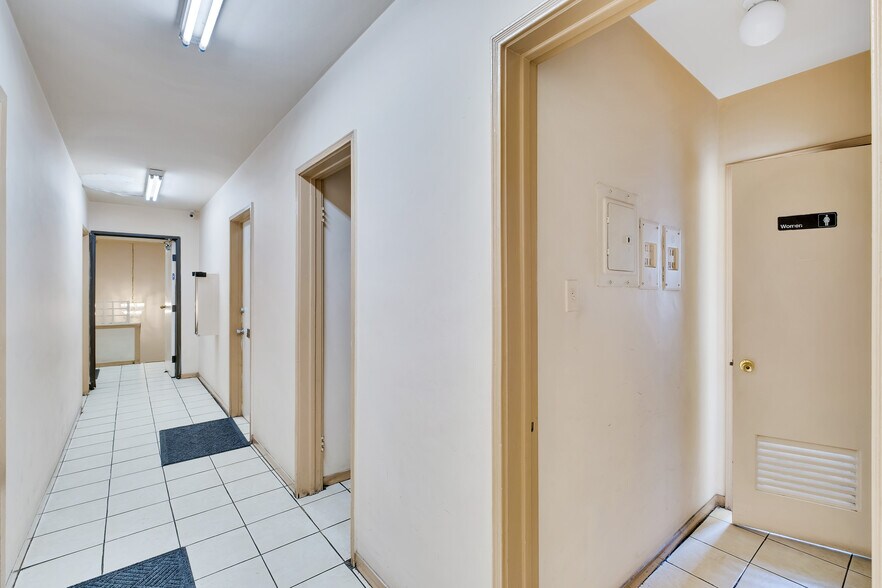 More Photos Of 334 N Central Ave, Glendale Office For Sale