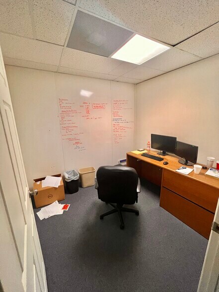 More Photos Of 902 E New Haven Ave, Melbourne Coworking Space