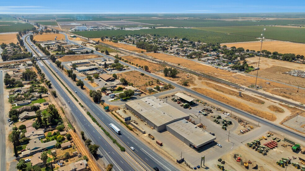 More Photos Of 210-284 N Burnett Rd, Tipton Land For Sale