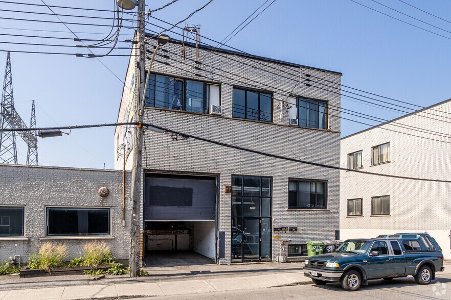Primary Photo Of 9770 Rue Meilleur, Montréal Light Manufacturing For Lease