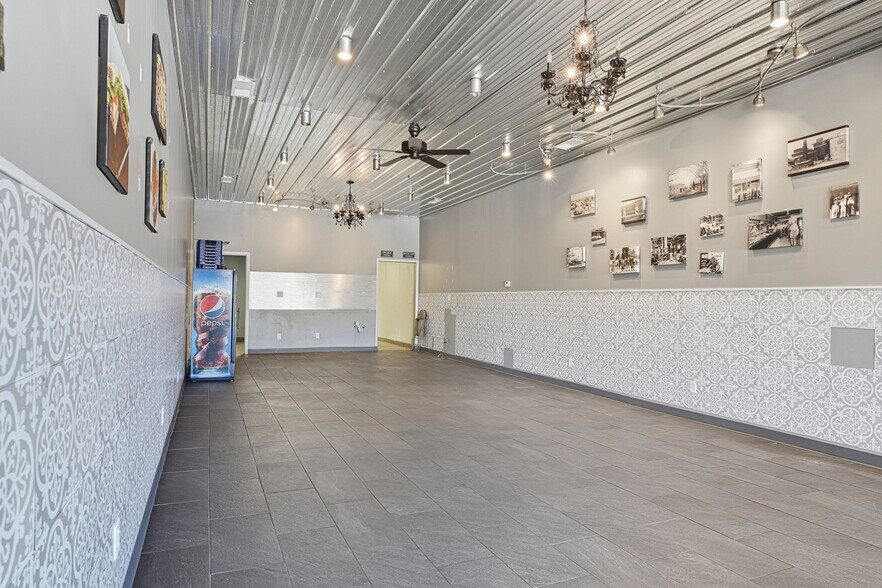 More Photos Of 105 McCreary St, Fort Branch Storefront Retail Office For Sale