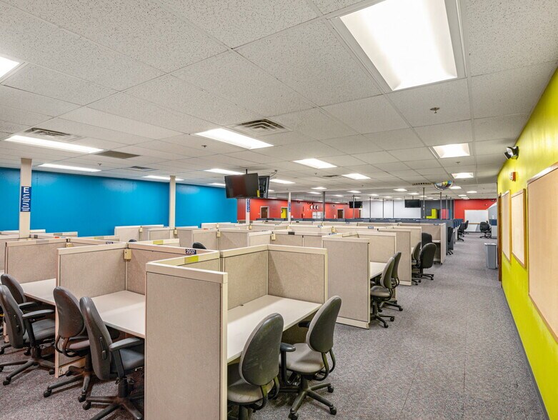 More Photos Of 1228 E Orman Ave, Pueblo Office For Sale