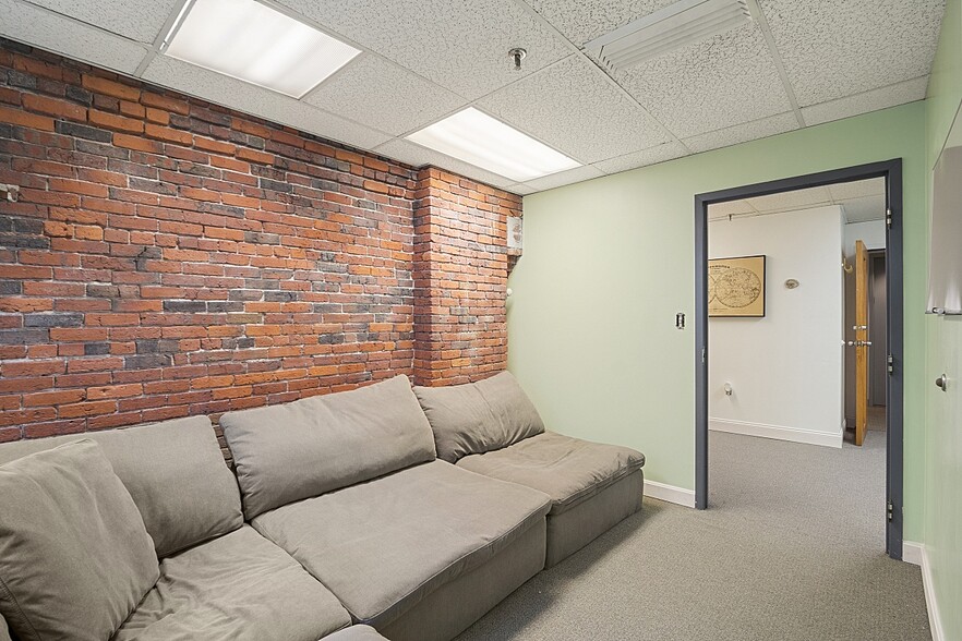 More Photos Of 200 Lincoln St, Boston Loft Creative Space For Sale