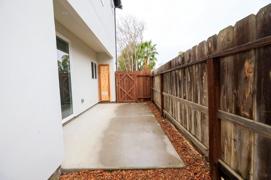 More Photos Of 439 Coffee Rd, Modesto Land For Sale