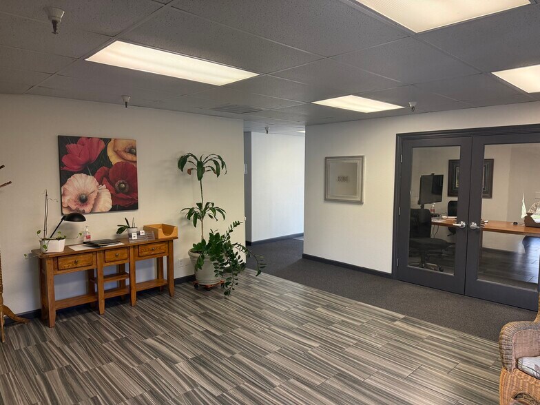 More Photos Of 6048 Enterprise Dr, Diamond Springs Flex For Sale