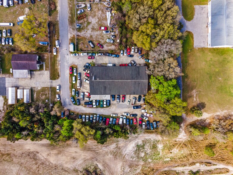 More Photos Of 3721 NE 44th St, Ocala Industrial For Sale