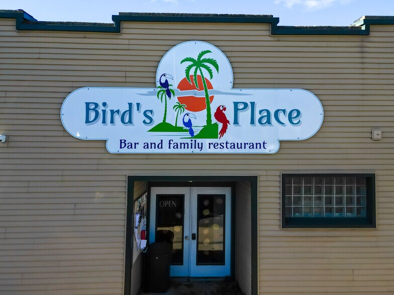 More Photos Of 115 Diamond St N, Ridgeland General Retail For Sale