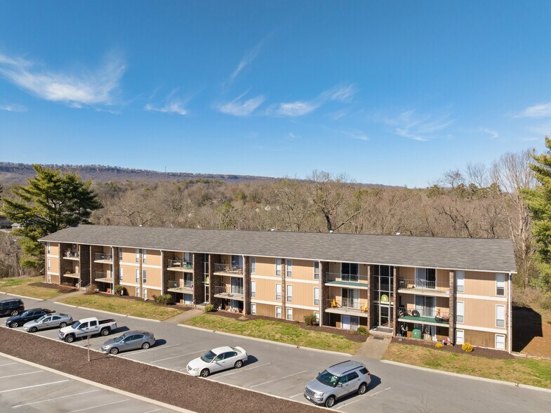 More Photos Of 300 W Midvale Ave, Chattanooga Apartments For Sale