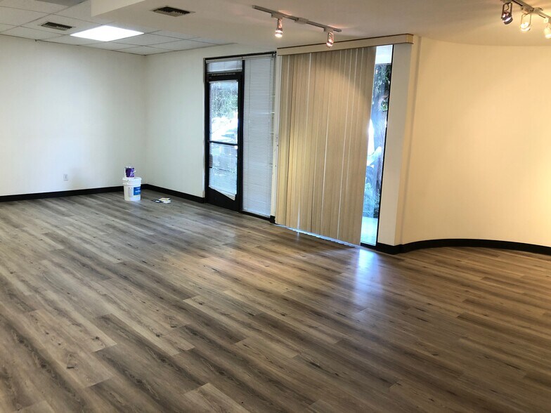 More Photos Of 1040 N Dutton Ave, Santa Rosa Loft Creative Space For Lease