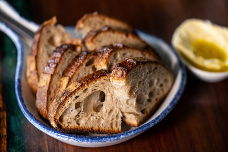 More Photos Of 1583 Spring Bay Rd, Spring Bay Hotel For Sale