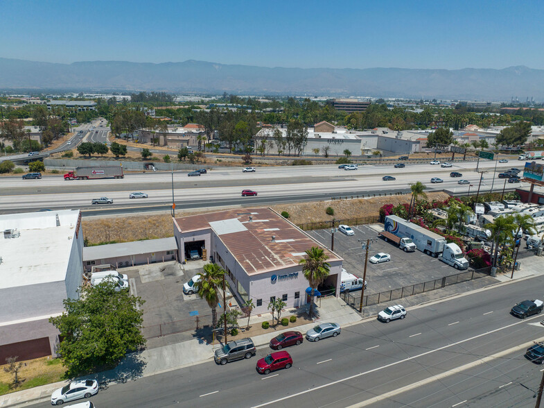 Primary Photo Of 484 E Redlands Blvd, San Bernardino Auto Repair For Sale