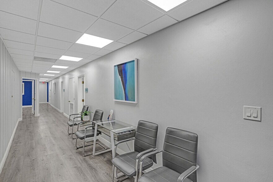 More Photos Of 2419 Hollywood Blvd, Hollywood Medical For Lease