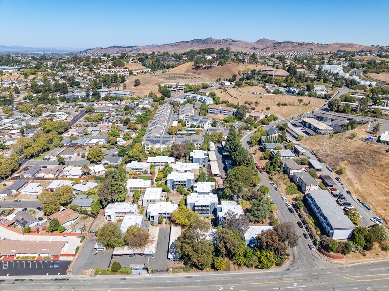 More Photos Of 201 Avian Dr, Vallejo Apartments For Sale