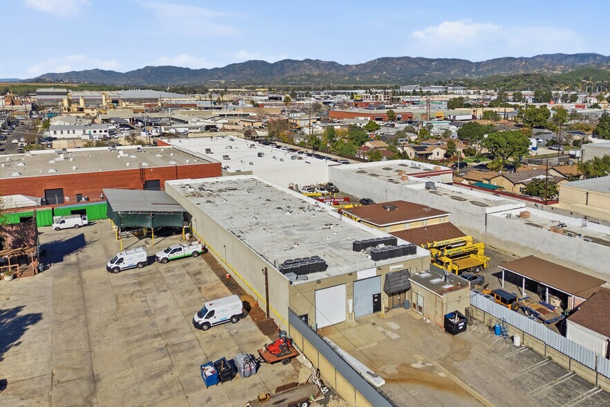 More Photos Of 11019 Penrose St, Sun Valley Manufacturing For Sale