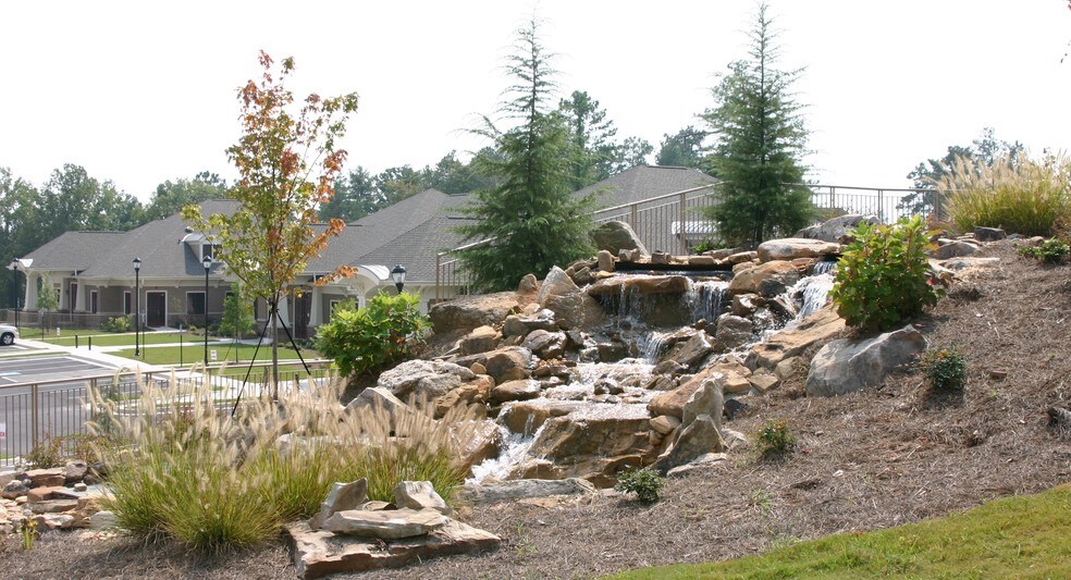 More Photos Of 2098 Teron Trace, Dacula Office For Sale