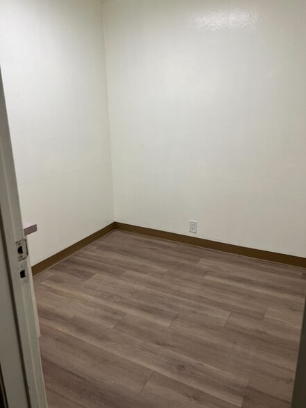 More Photos Of 1761 W Romneya Dr, Anaheim Medical For Lease