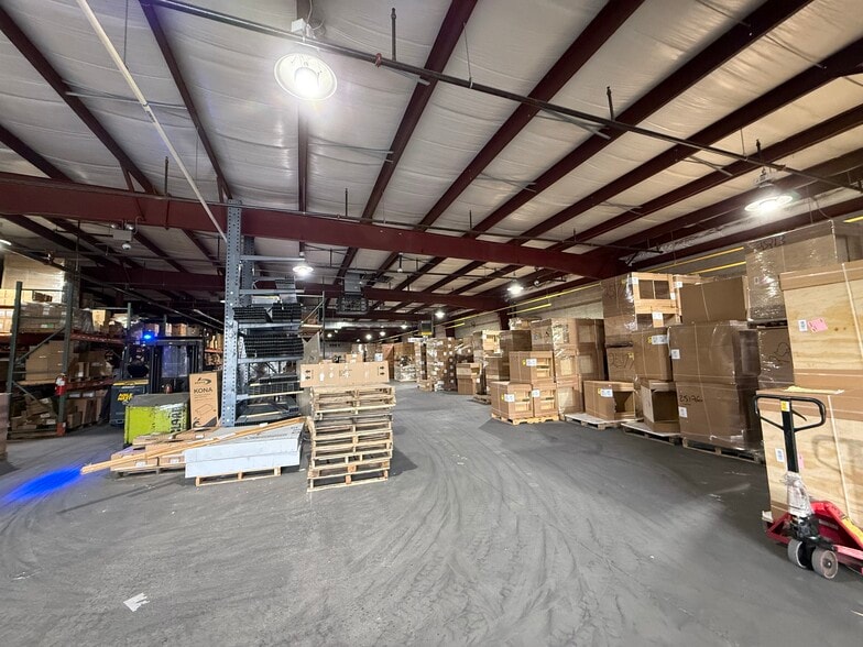 More Photos Of 3100 Penrose Ferry Rd, Philadelphia Light Manufacturing For Sale