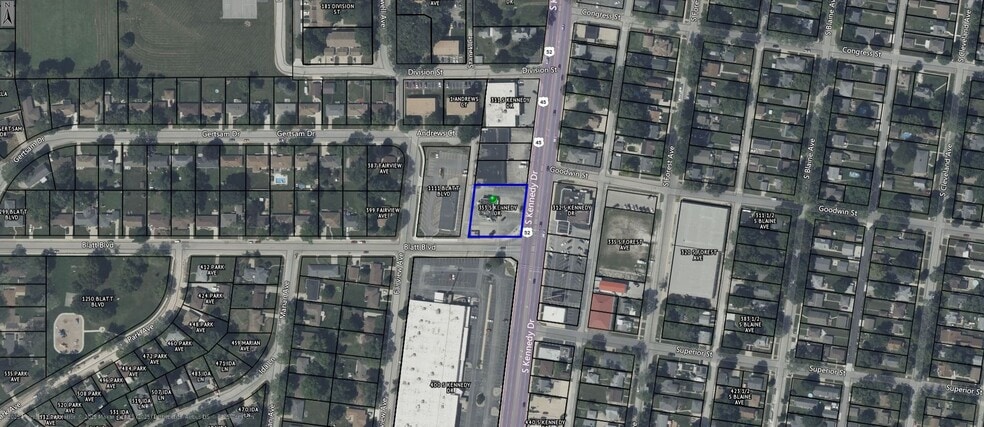 Primary Photo Of 353 S Kennedy Dr, Bradley Fast Food For Sale