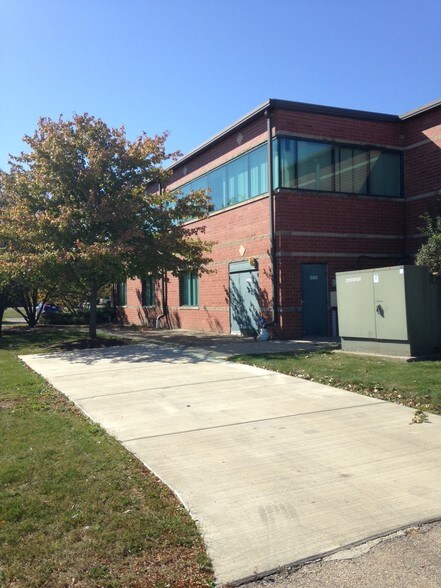 More Photos Of 1061 E Main St, East Dundee Office For Lease