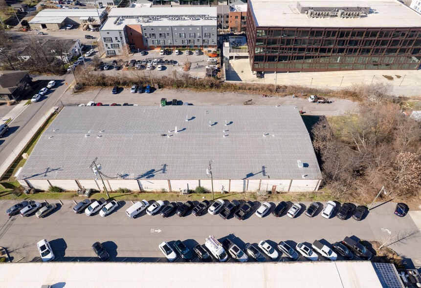 More Photos Of 520 Merritt Ave, Nashville Warehouse For Sale