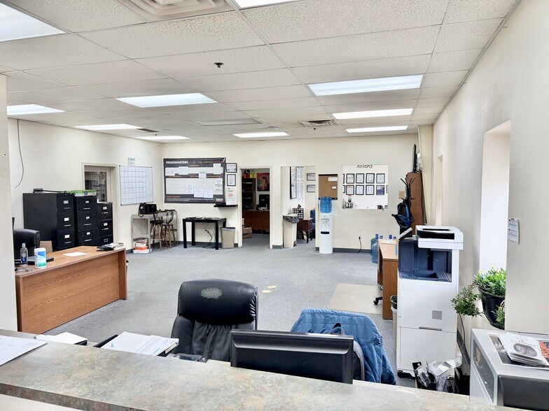 More Photos Of 12045 6300 Rd, Montrose Flex For Sale