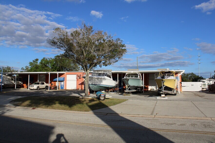 More Photos Of 5275 95th St N, Saint Petersburg Warehouse For Sale