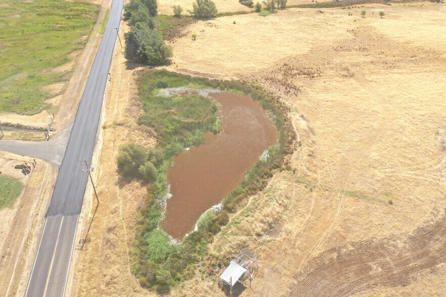 More Photos Of 4873 Gladding Rd, Lincoln Land For Sale