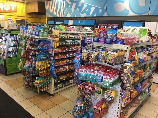 More Photos Of 2933 65th St, Sacramento Service Station For Sale