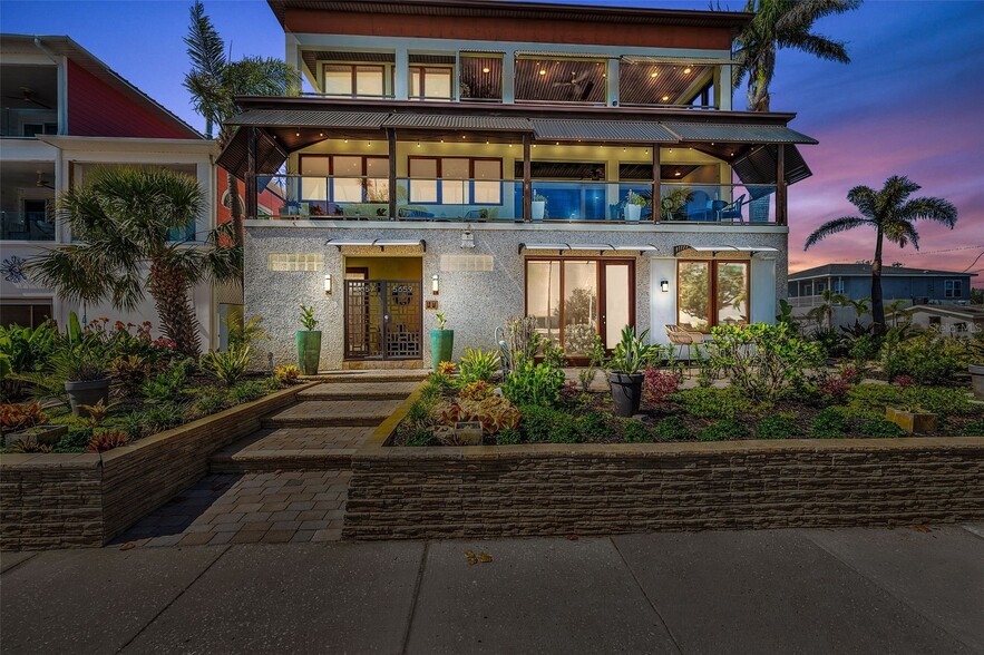 Primary Photo Of 5657 Shore S blvd, Gulfport Specialty For Sale