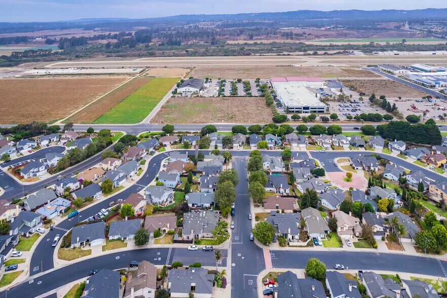 More Photos Of 1035 W Central Ave, Lompoc Land For Sale