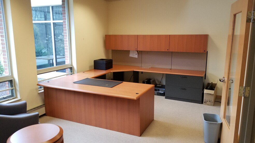 More Photos Of 64 Avenue Of Industry, Waterbury Warehouse For Sale