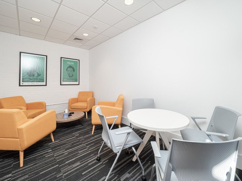 More Photos Of 733 Foster St, Durham Serviced Offices For Lease