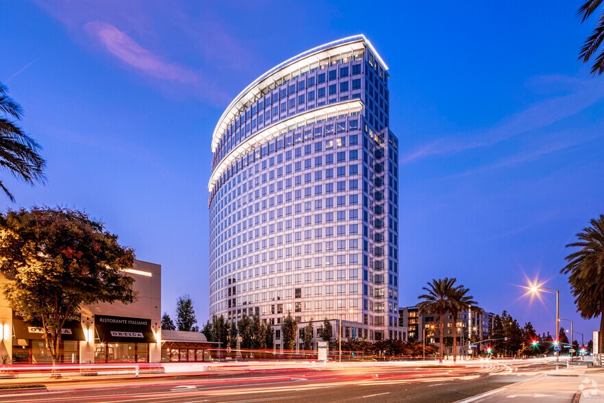 More Photos Of 600 Anton Blvd, Costa Mesa Unknown For Lease