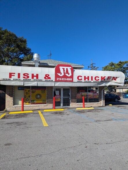 More Photos Of 6836-6850 Calumet Ave, Hammond Convenience Store For Sale