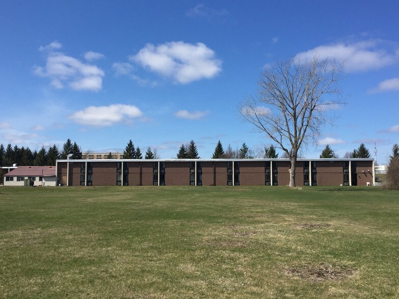 More Photos Of 1030 Arsenal St, Watertown Hotel For Sale