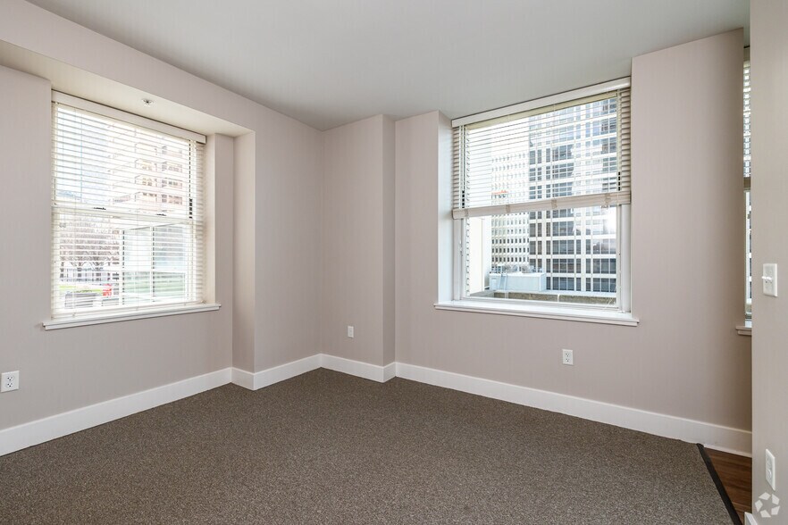 More Photos Of 909 Walnut St, Kansas City Apartments For Lease