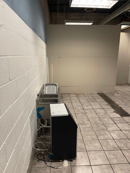 More Photos Of 1202-1256 Columbia Dr, Decatur Unknown For Lease