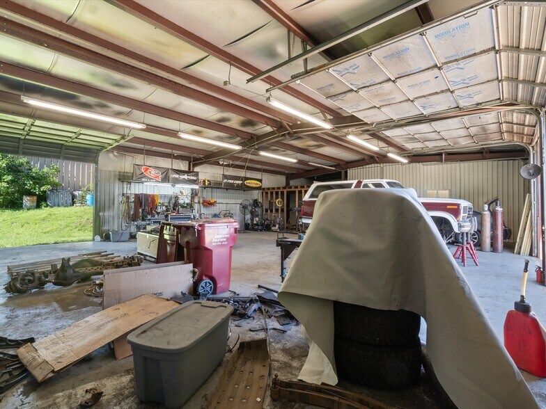 More Photos Of 300 State Highway 155 N, Gilmer Service For Sale