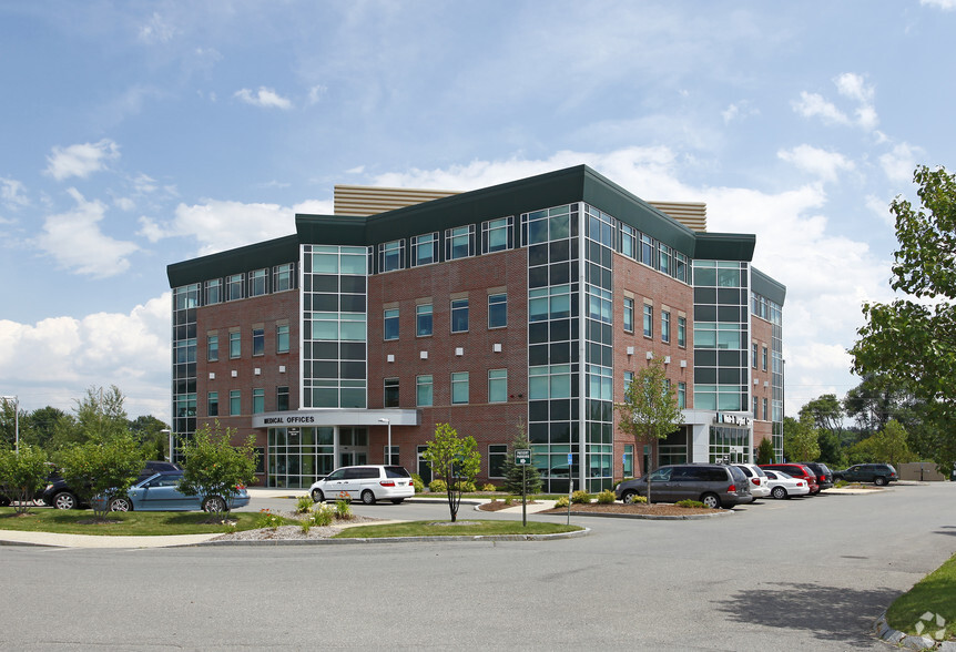 Primary Photo Of 60 Commercial St, Concord Medical For Lease