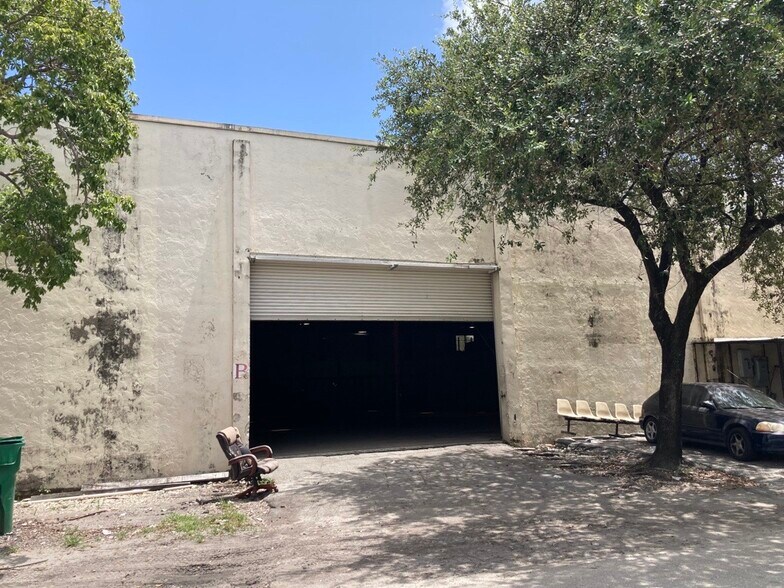 More Photos Of 601 NW 12th Ave, Pompano Beach Warehouse For Sale
