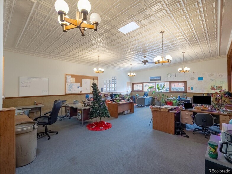 More Photos Of 125 E 2nd St, Salida Flex For Sale