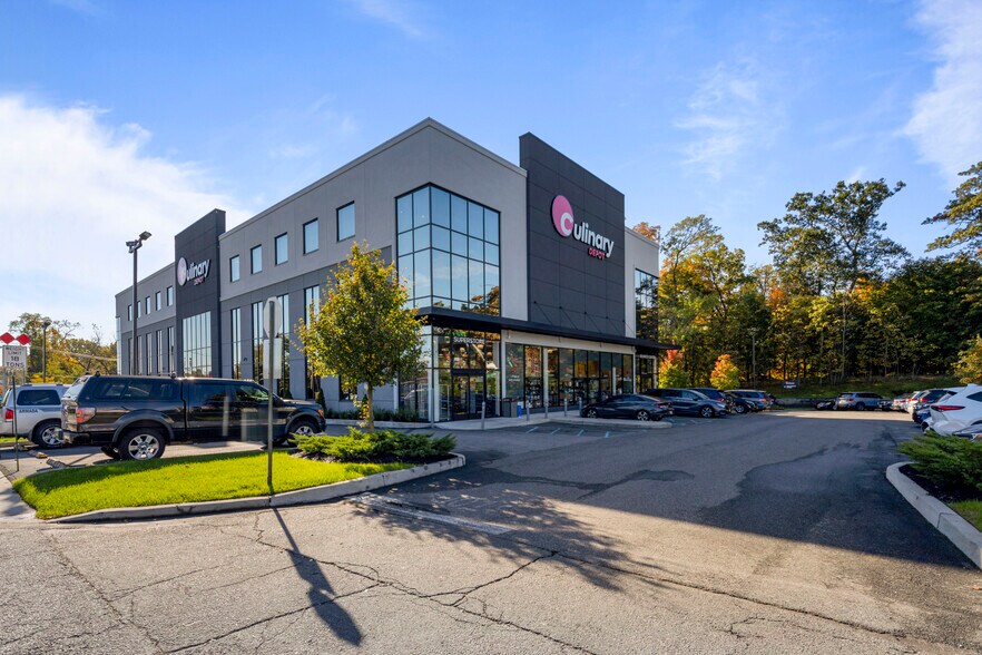 Primary Photo Of 67 Route 59, Spring Valley Office For Lease