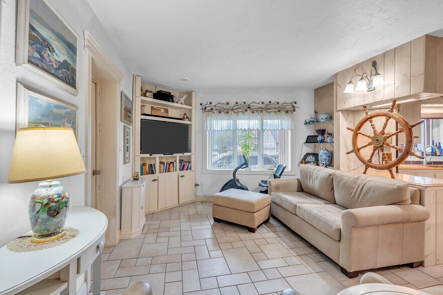 More Photos Of 1008 Ocean Ave, Point Pleasant Beach Hotel For Sale