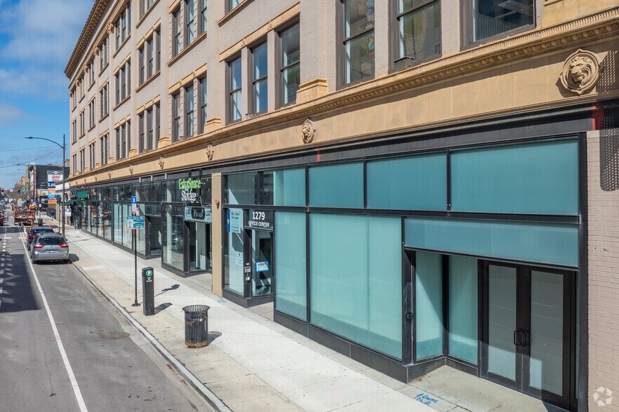 More Photos Of 1238-1360 N Ashland Ave, Chicago Unknown For Lease